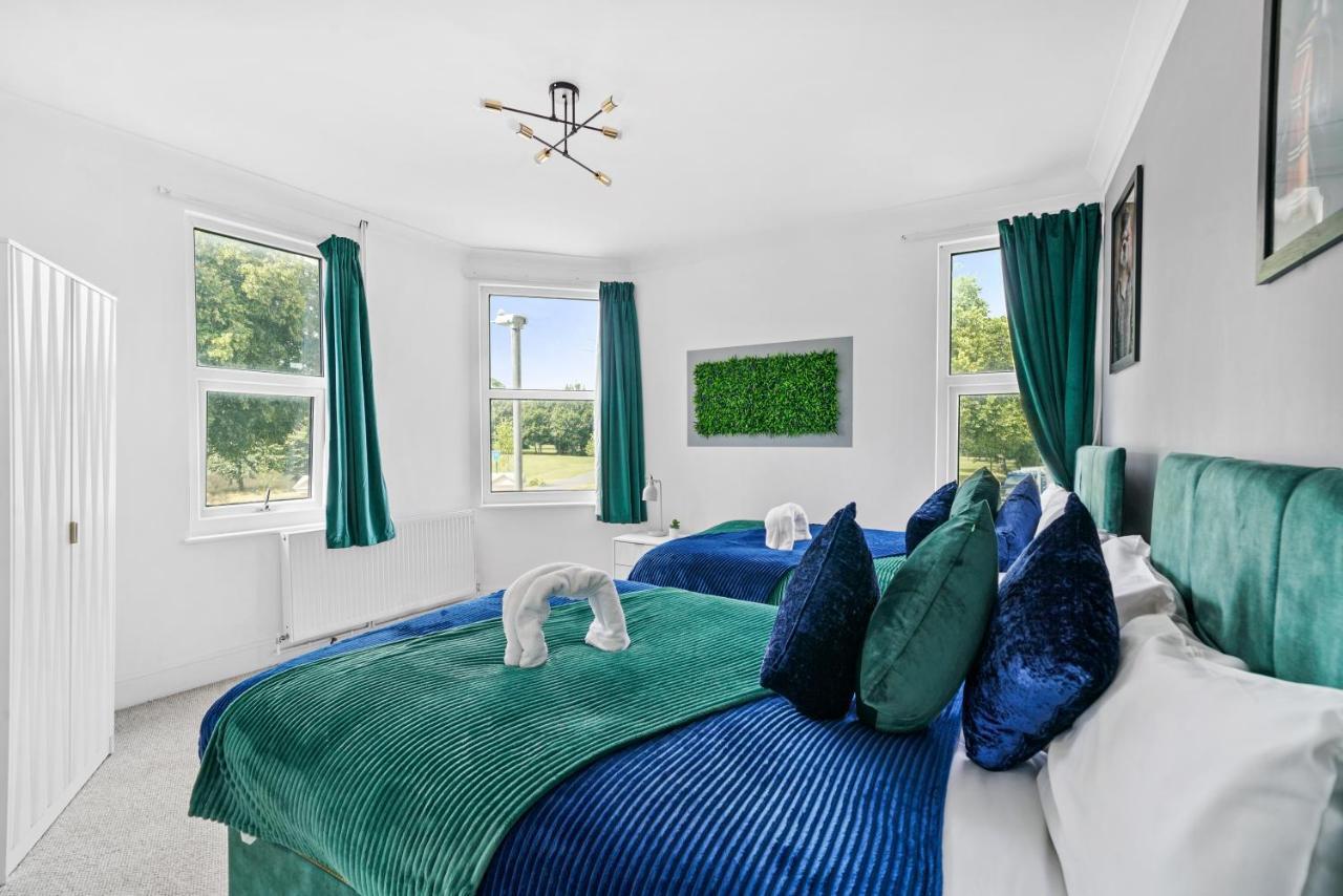 The Emerald Gem - Overlooking The Park Apartment Bristol Ngoại thất bức ảnh